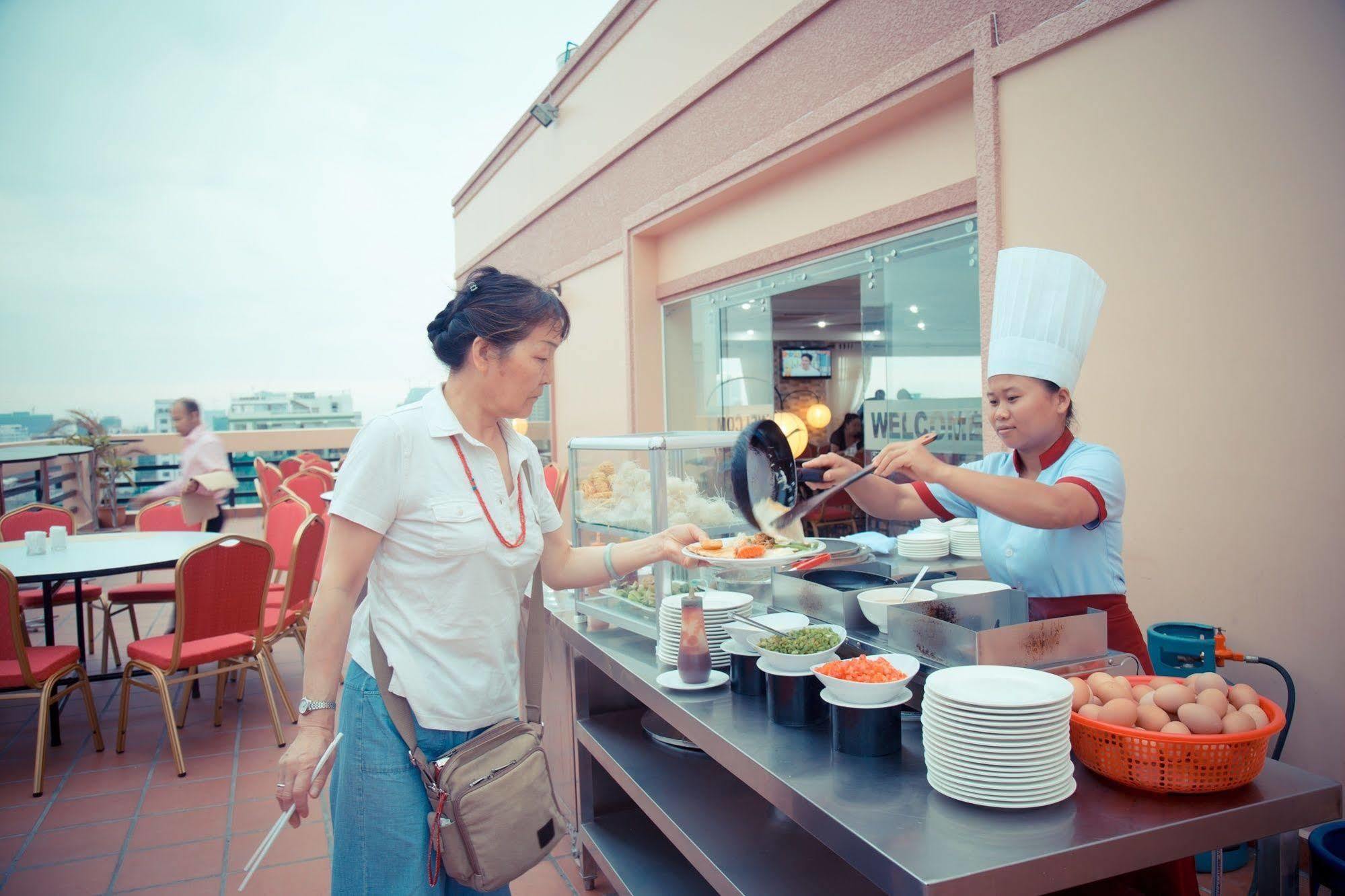 Samnang Laor Phnom Penh Hotel Exterior foto